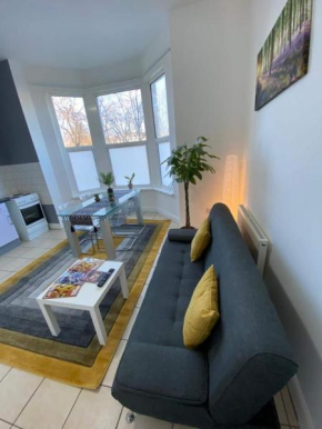 Stunning 1 Bed Spacious Apartment -Central Cardiff